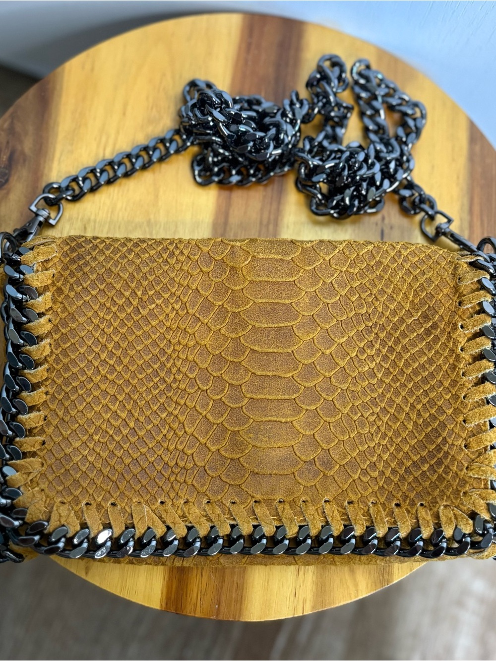 Borse in Pelle Snake Embossed Leather Chain-Trim Crossbody Luxe Italian Boho
